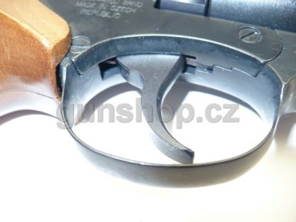 Flobertka Alfa 641 6mm/černá-dřevo/stavitelné hledí/4" - Image 8