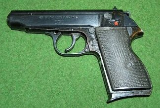 MAĎARSKO FEG AP 9mm Browning Court