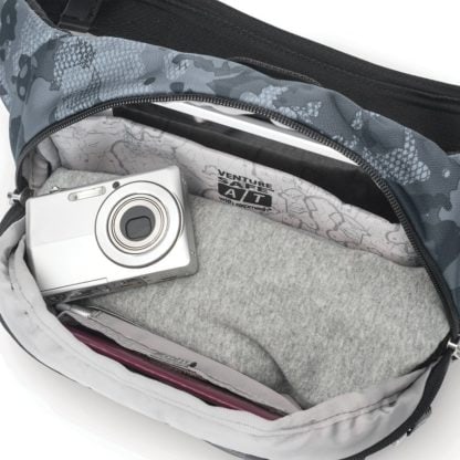 Ledvinka Pacsafe Vibe 100 grey / camo - Image 4