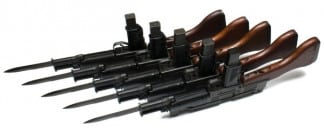 Samonabíjecí puška UZI-S + bodák, r. 9mm Luger